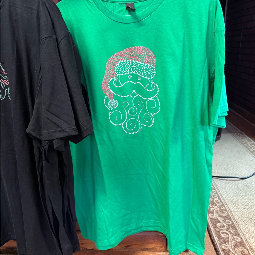 Green Santa Graphic Tee